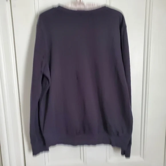 Under Armour Black Crewneck Sweater - Picture 4 of 5